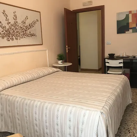 فندق مبيت وإفطار Sansevero نابولي