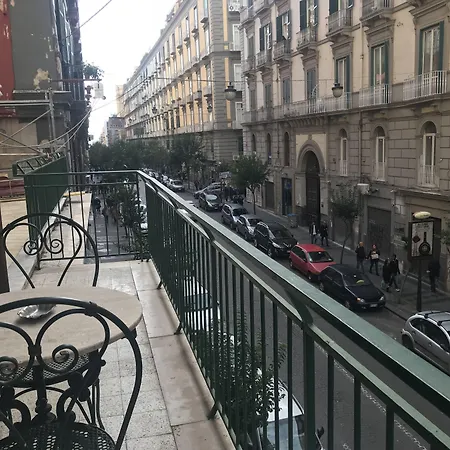 Sansevero 3* نابولي