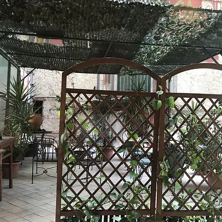 Sansevero 3* نابولي