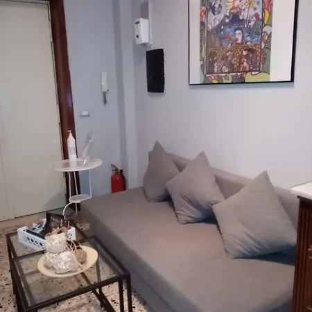 Sansevero 3* نابولي