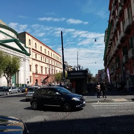 Sansevero 3* نابولي